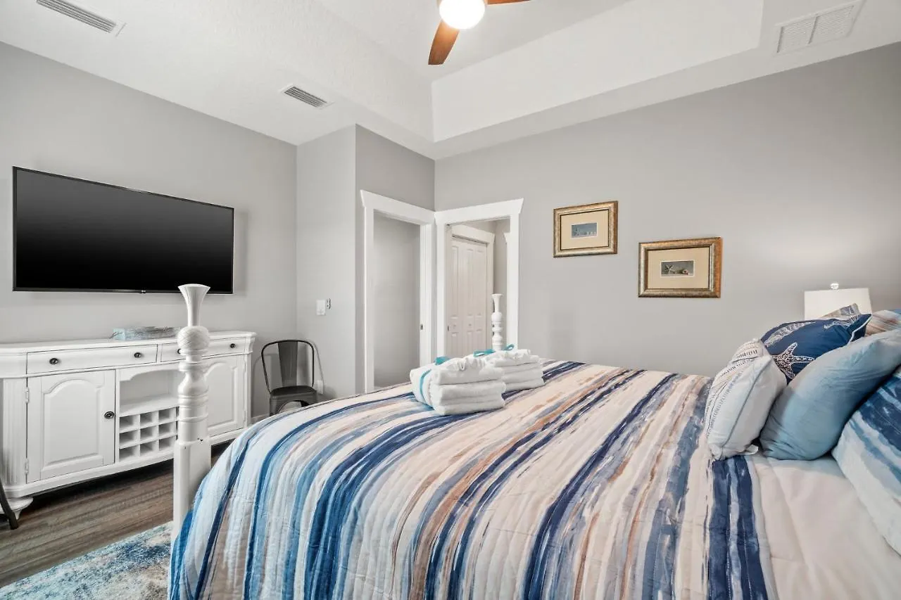 Semesterbostad Amazing New 3Br/2Ba Laguna Beach! / 6P Golf Cart: 2 Mins To Beach/West Pcb Panama City Beach
