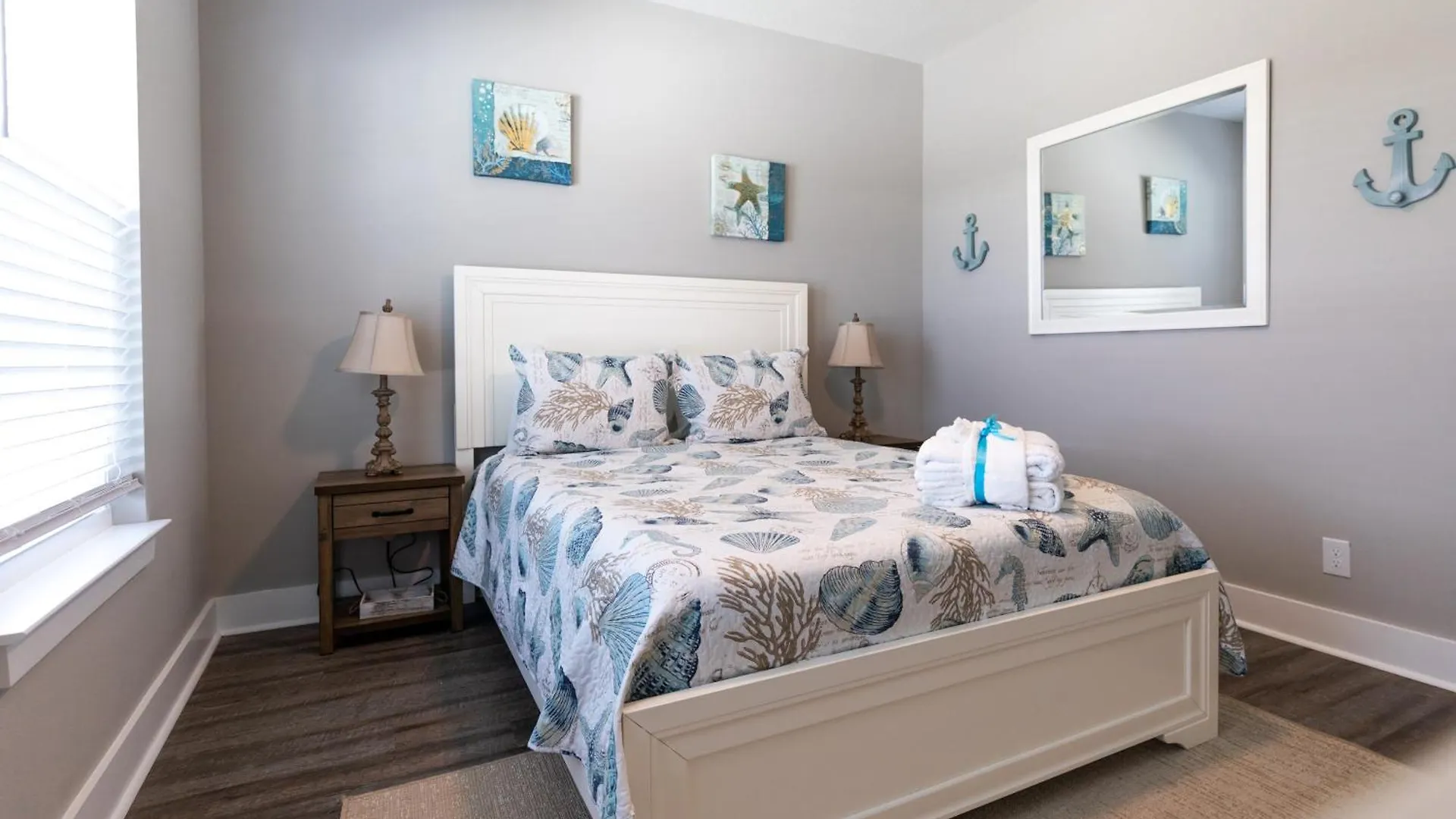 Semesterbostad Amazing New 3Br/2Ba Laguna Beach! / 6P Golf Cart: 2 Mins To Beach/West Pcb Panama City Beach USA