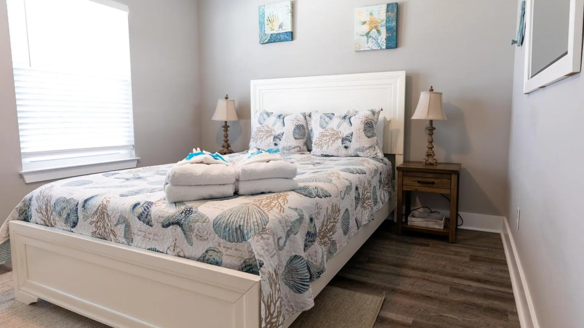 Amazing New 3Br/2Ba Laguna Beach! / 6P Golf Cart: 2 Mins To Beach/West Pcb Panama City Beach