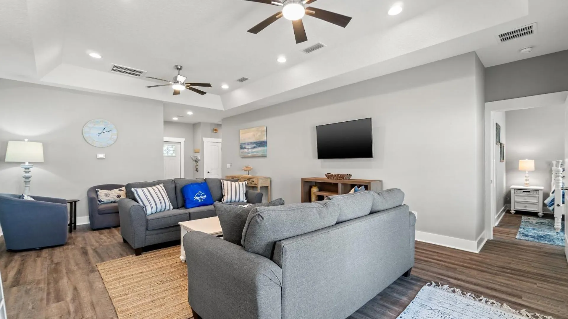 Amazing New 3Br/2Ba Laguna Beach! / 6P Golf Cart: 2 Mins To Beach/West Pcb Panama City Beach